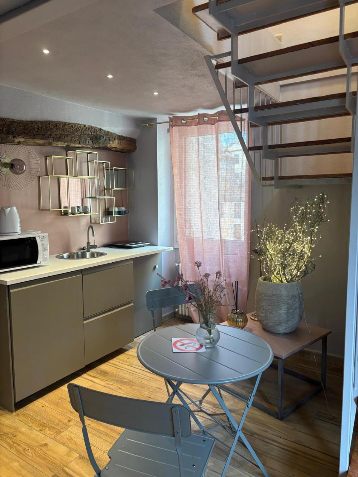 Apartmán Dantes Pieve di Teco Exteriér fotografie